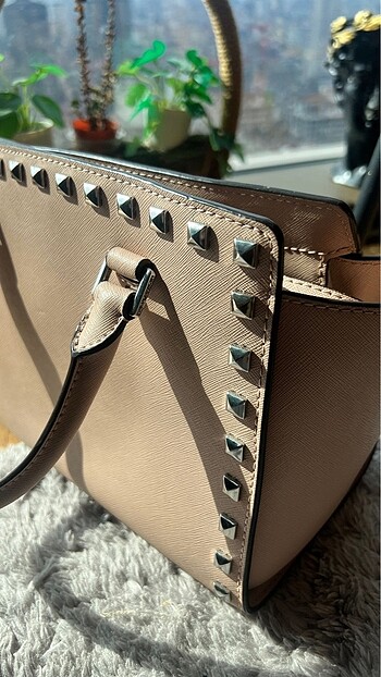 Orjinal Michael Kors Zımbalı Pembe Askılı Çanta - Görsel 6