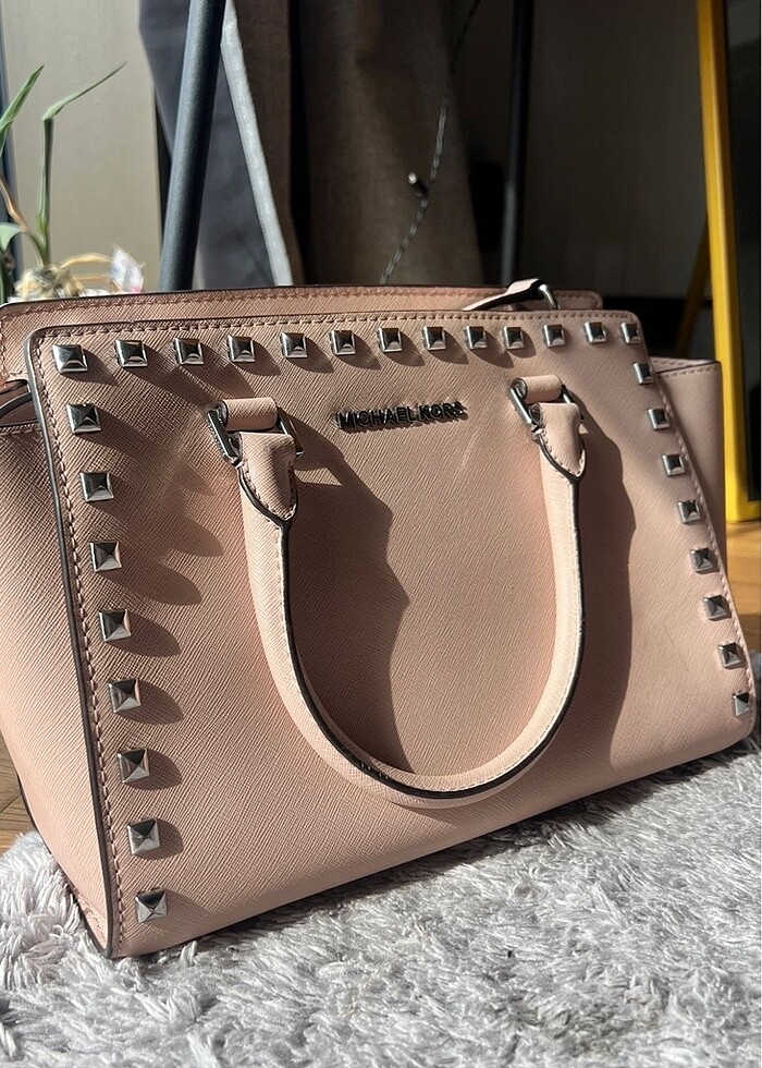 Orjinal Michael Kors Zımbalı Pembe Askılı Çanta - Görsel 2