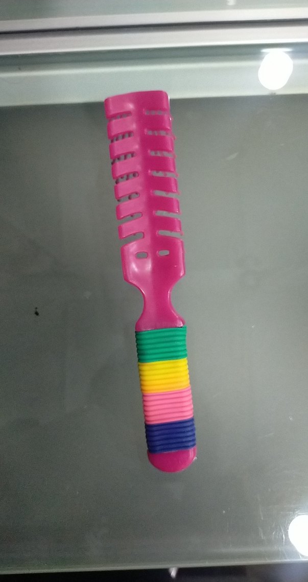 Renkli Saplı Saç Fırçası - Görsel 2