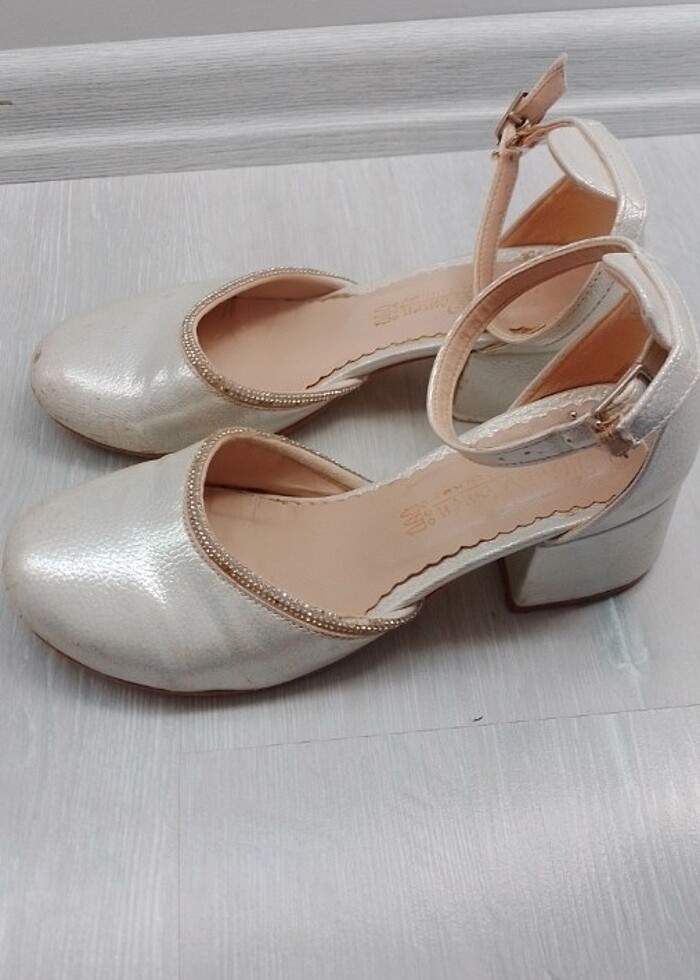 Ayakkabı - Görsel 2