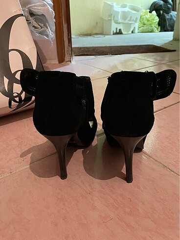 Ninewest 36 numara topuklu ayakkabı - Görsel 5