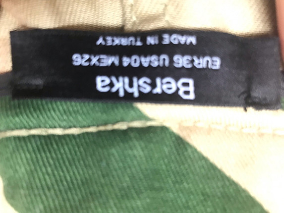 Bershka Bershka kamuflaj kargo pantolon