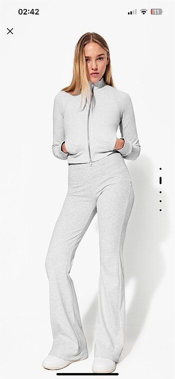 l Beden BERSHKA TAYT