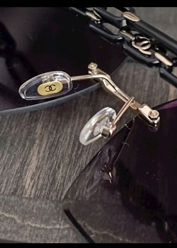 Chanel Zincir Detaylı Kadın Gözlük - Görsel 5