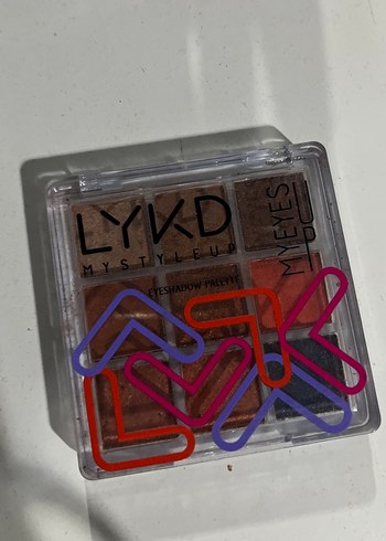 LYKD Çok Renkli Göz Farı Paleti
