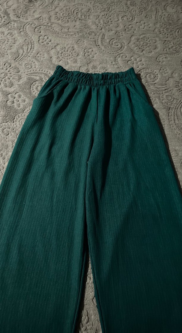 Yeşil Keten Bol Kesim Pileli Kadın Pantolon - Görsel 2