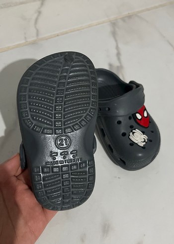 Gri Örümcek Adam Baskılı Erkek Çocuk Terlik - Görsel 3