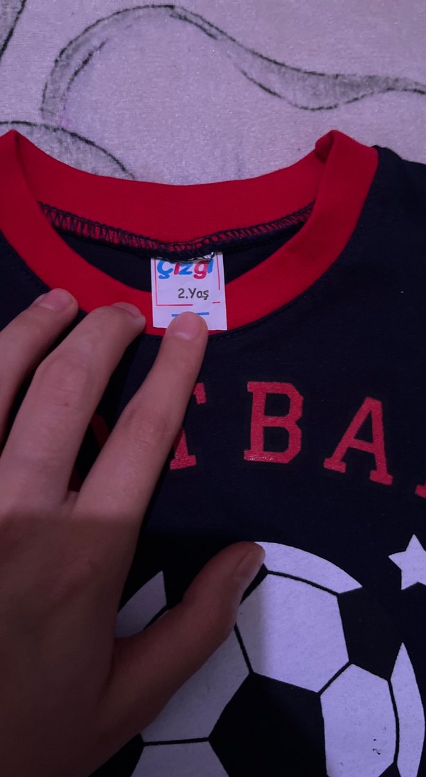 Erkek Siyah Baskılı Kısa Kollu Tişört - Görsel 3