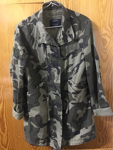 xs Beden haki Renk Bershka trençkot