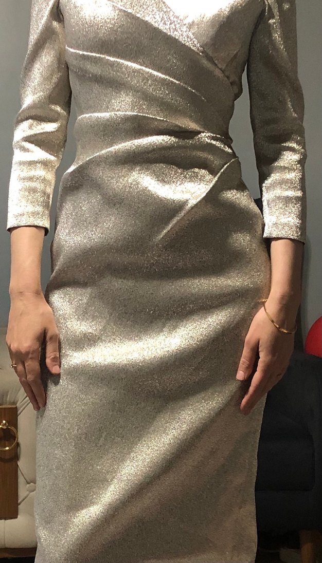 Gri Parlak V Yakalı Midi Abiye Elbise - Görsel 3