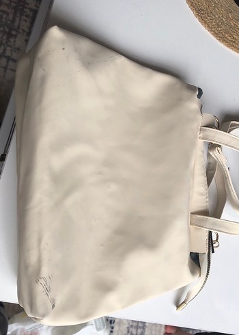 Beyaz Fermuarlı Kadın Çanta - Görsel 6