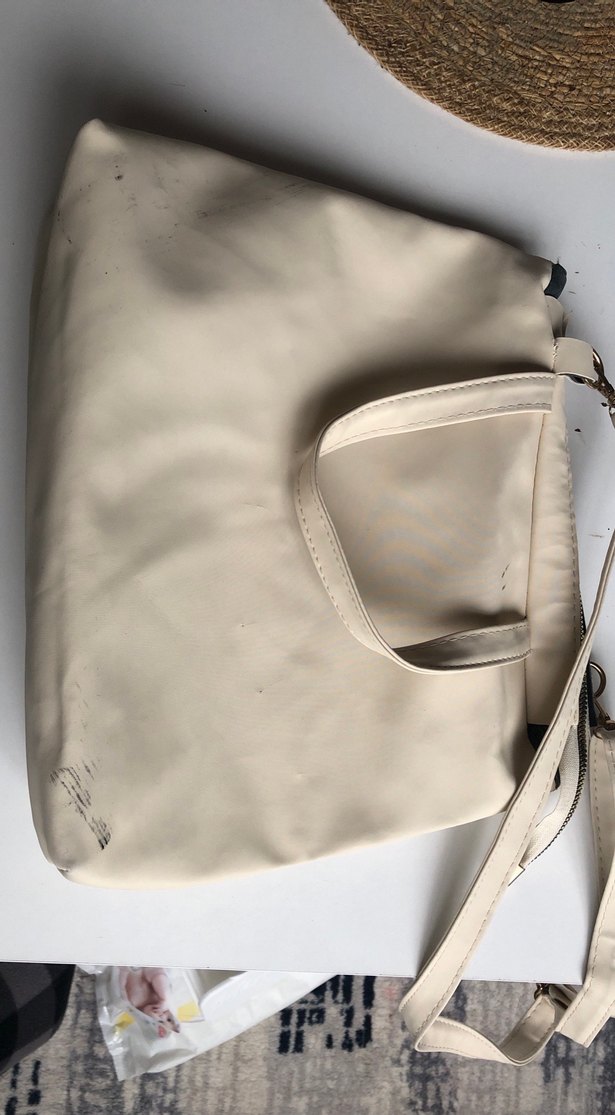 Beyaz Fermuarlı Kadın Çanta - Görsel 2