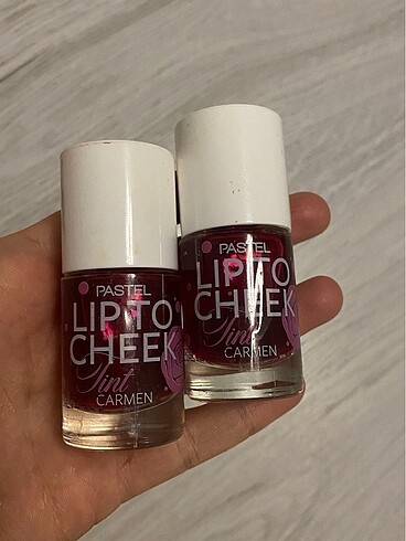 Pastel lipstick