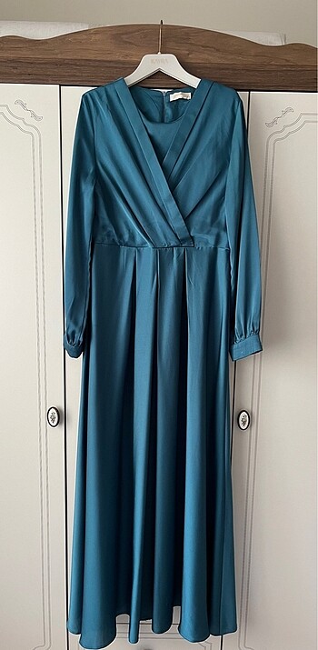 Zara Saten elbise