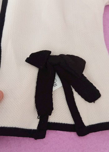 Kızlar için düğmeli beyaz bolero - Görsel 3