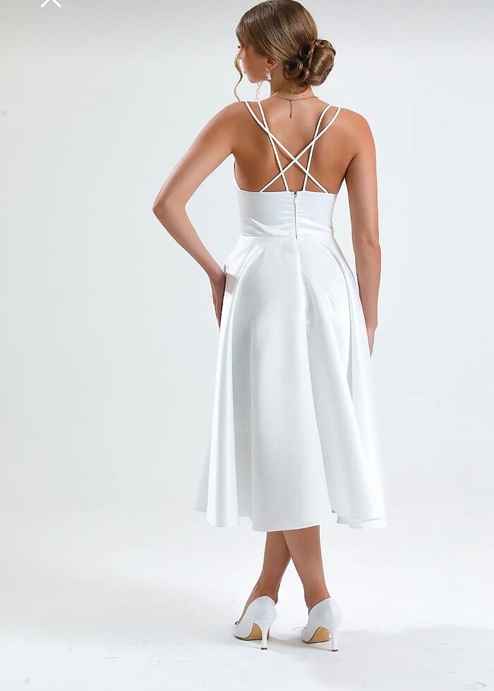 Saten ince askılı elbise - Görsel 3