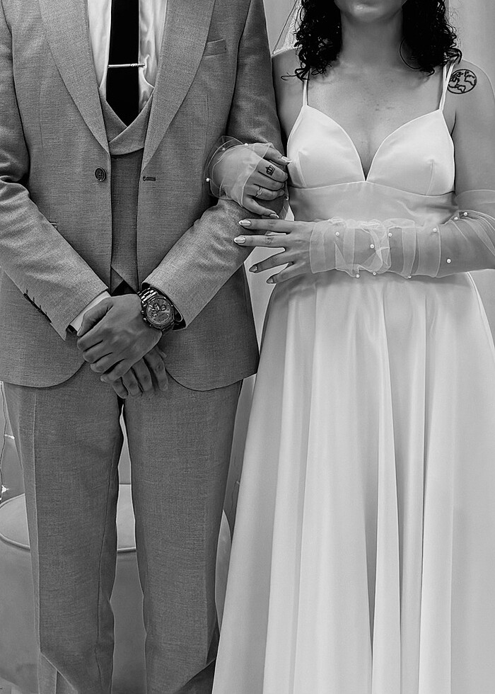 Saten ince askılı elbise - Görsel 2