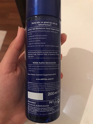 Nivea sıkılaştırıcı vücut yağı