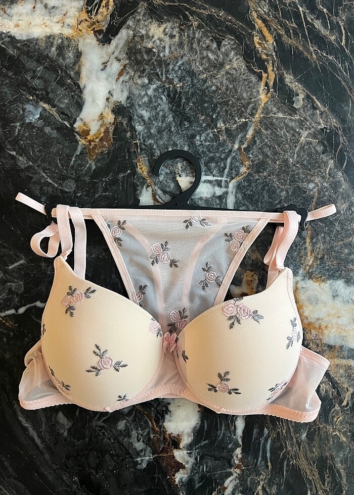 Çiçekli destekli sütyen takımı - Görsel 2