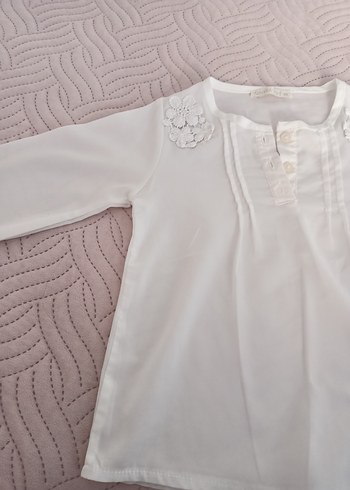 Kız Çocuk Beyaz Nakışlı Uzun Kollu Bluz - Görsel 5