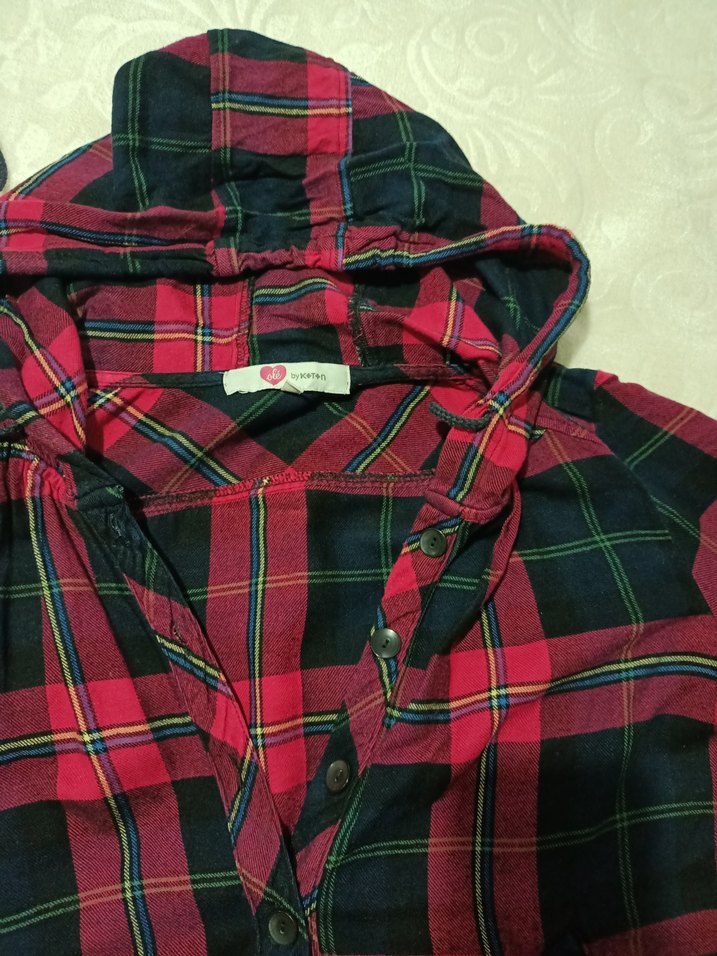 Kapüşonlu Düğmeli Kadın Gömlek - Görsel 5