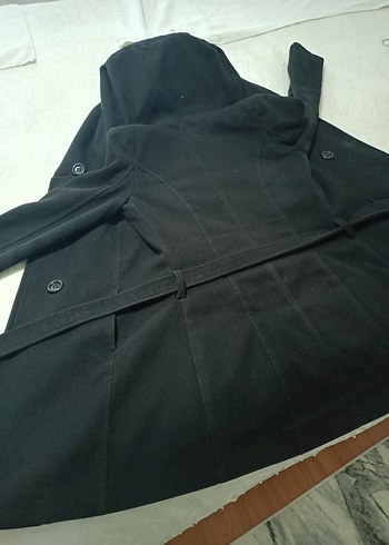 Düğmeli Siyah Midi Kadın Kaban - Görsel 11