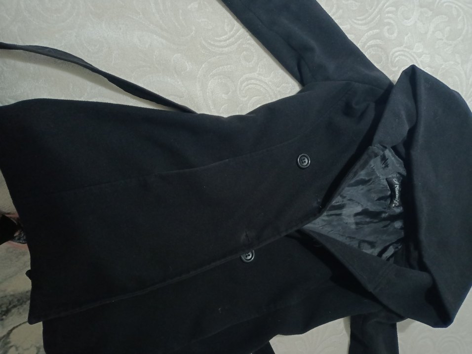 Düğmeli Siyah Midi Kadın Kaban - Görsel 4