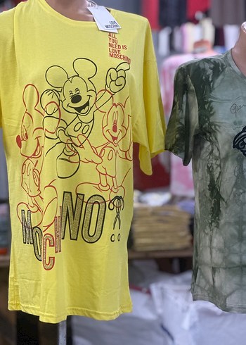 Sarı Pamuklu Mickey Mouse Baskılı Tişört