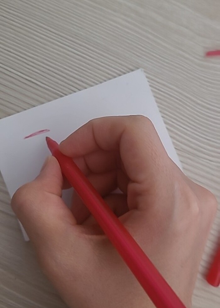 Kirmizi tükenmez kalem 8'li - Görsel 4