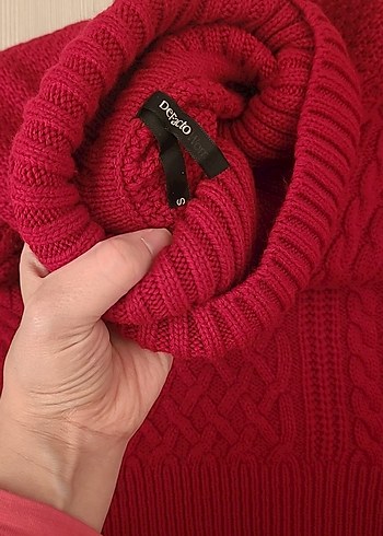 Kırmızı Örgü Boğazlı Kadın Kazak - Görsel 5