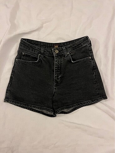 Lee wrangler siyah kot şort