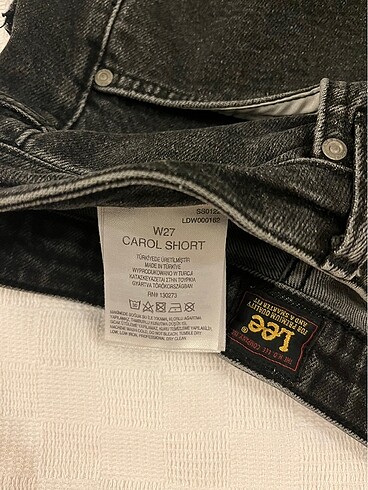 27 Beden Lee wrangler siyah kot şort