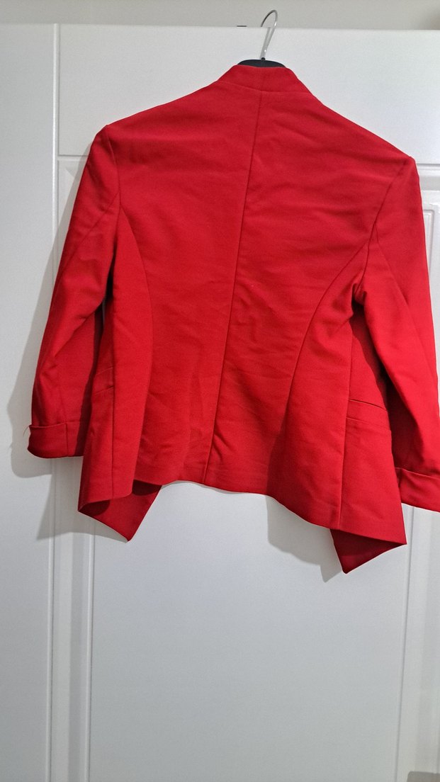 Kadın Parlak Kırmızı Düğmeli Mini Blazer - Görsel 3