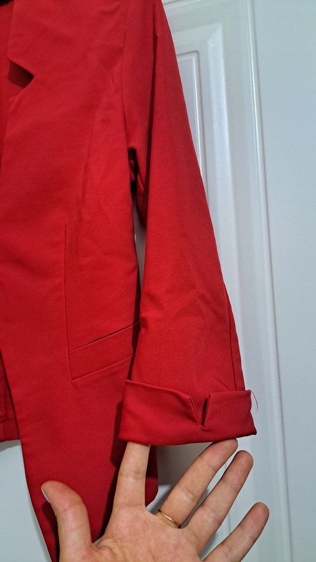 Kadın Parlak Kırmızı Düğmeli Mini Blazer - Görsel 5