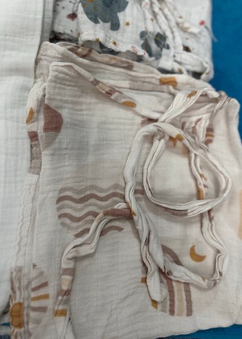 Çok Renkli Nakışlı Çocuk Müslin - Görsel 6