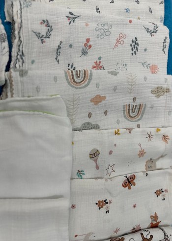 Çok Renkli Nakışlı Çocuk Müslin - Görsel 4