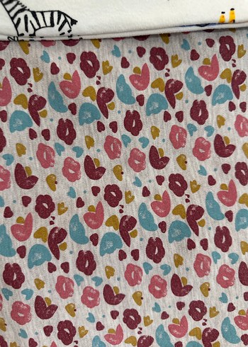 Çocuklar için çok renkli yumuşak battaniyeler - Görsel 6