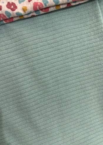 Çocuklar için çok renkli yumuşak battaniyeler - Görsel 7