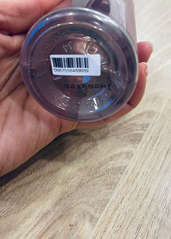 Victoria's Secret Velvet Petals Kadın Parfümü 250 ml - Görsel 2