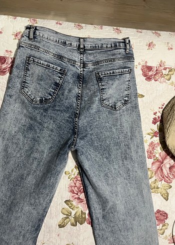 Gri Batik Desenli Bol Kesim Kadın Kot Pantolon - Görsel 5