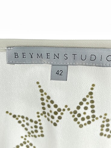 42 Beden beyaz Renk Beymen Studio Bluz %70 İndirimli.