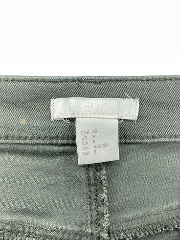 38 Beden haki Renk H&M Jean / Kot Şort %70 İndirimli.