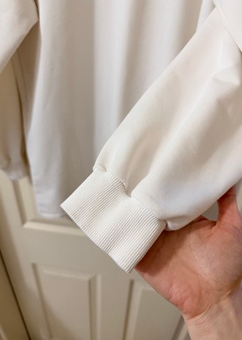 Beyaz Kadın Uzun Kollu fisto detaylı Salaş Sweatshirt - Görsel 4