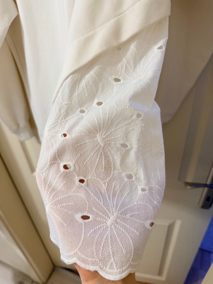 Beyaz Kadın Uzun Kollu fisto detaylı Salaş Sweatshirt - Görsel 3