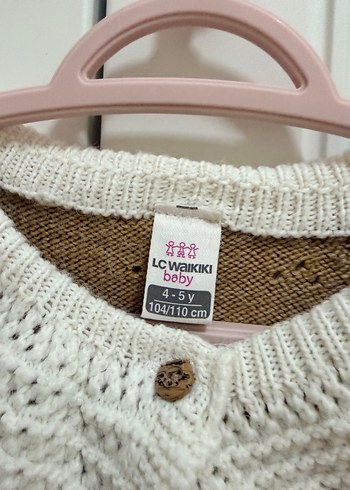 Kız Çocuk Bej Örgü Hırka yaka detaylı - Görsel 2