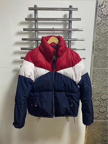 Bershka mont