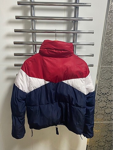m Beden Bershka mont