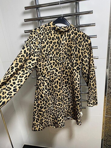 Zara Zara mini leopar elbise