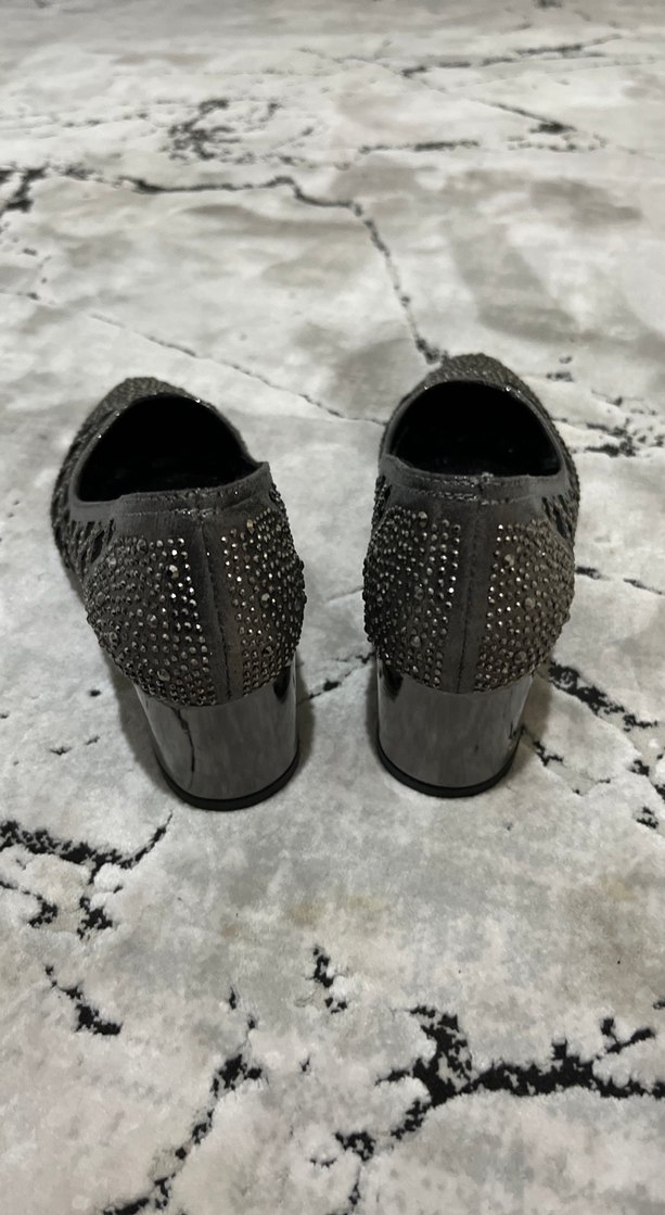 Gri Parlak  Desenli Stiletto Topuklu Kadın Ayakkabı - Görsel 4