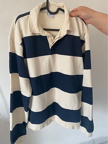 Zara sweatshirt